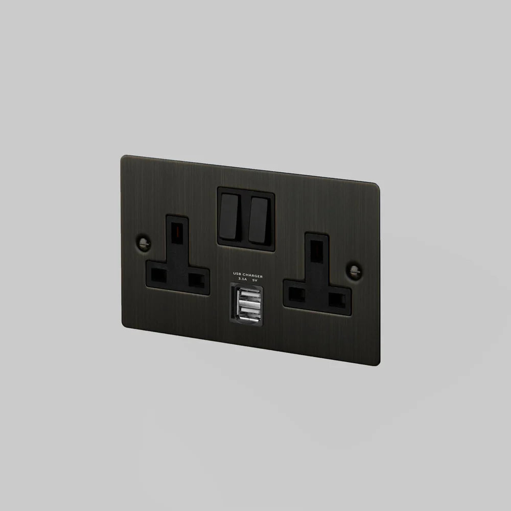 Buster & Punch 2G UK Plug Socket / USB - 2G W/USB - Smoked Bronze