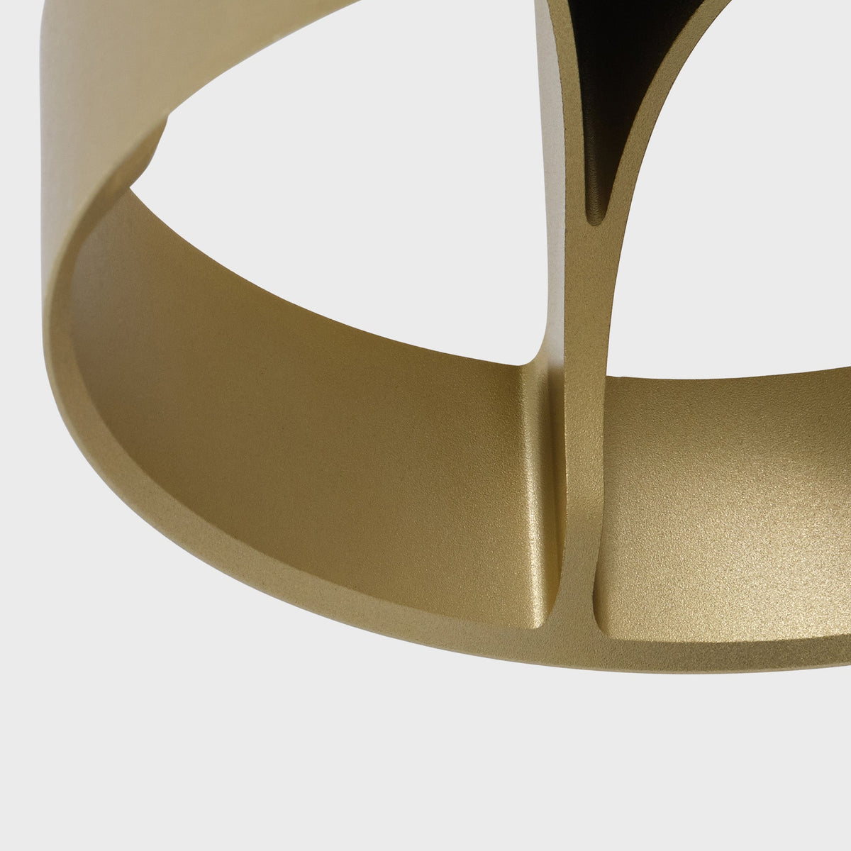 Tala Loop Single Pendant in Gold + Sphere IV