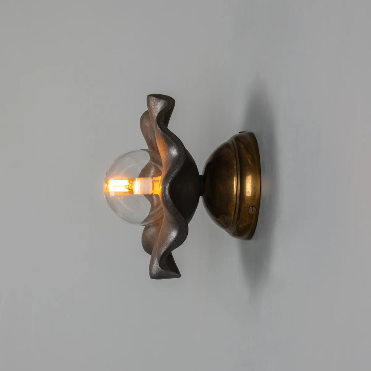 Mullan - Rivale Wall Light with Wavy Ceramic Shade Metallic Earth 21cm IP20 - Antique Brass Finish