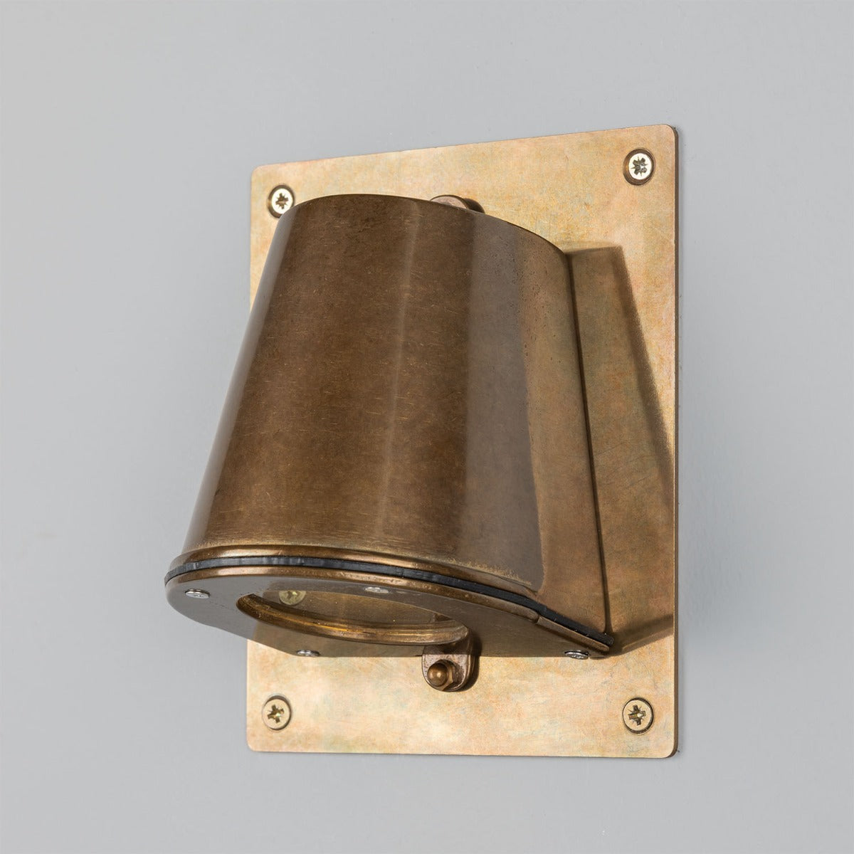 Mullan - Wade Outdoor Brass Spotlight with Back Plate 15.2cm IP54 - Antique Brass Finish