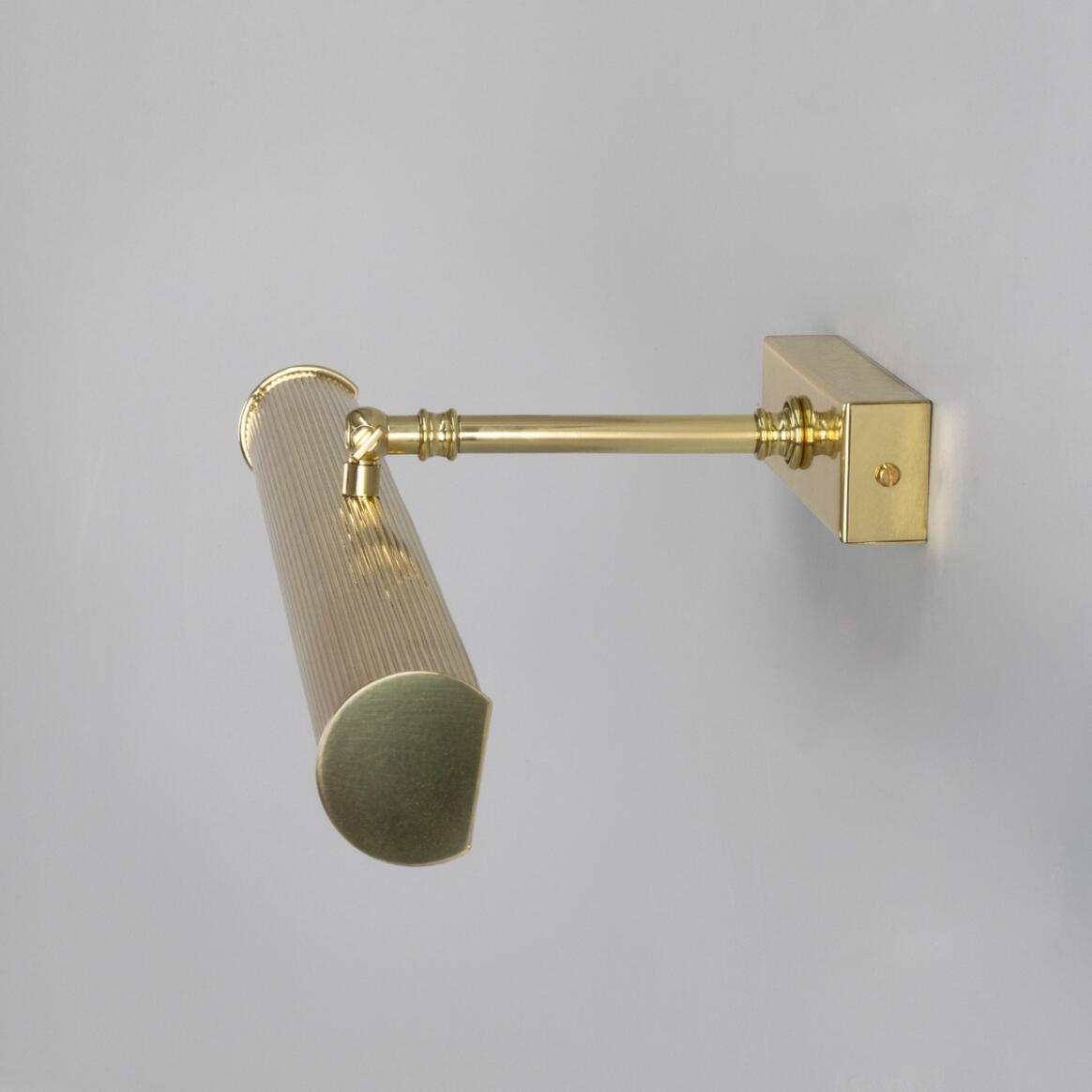 Mullan - Cambridge Adjustable Reeded Brass Picture Light 50.5cm IP20 - Polished Brass Finish