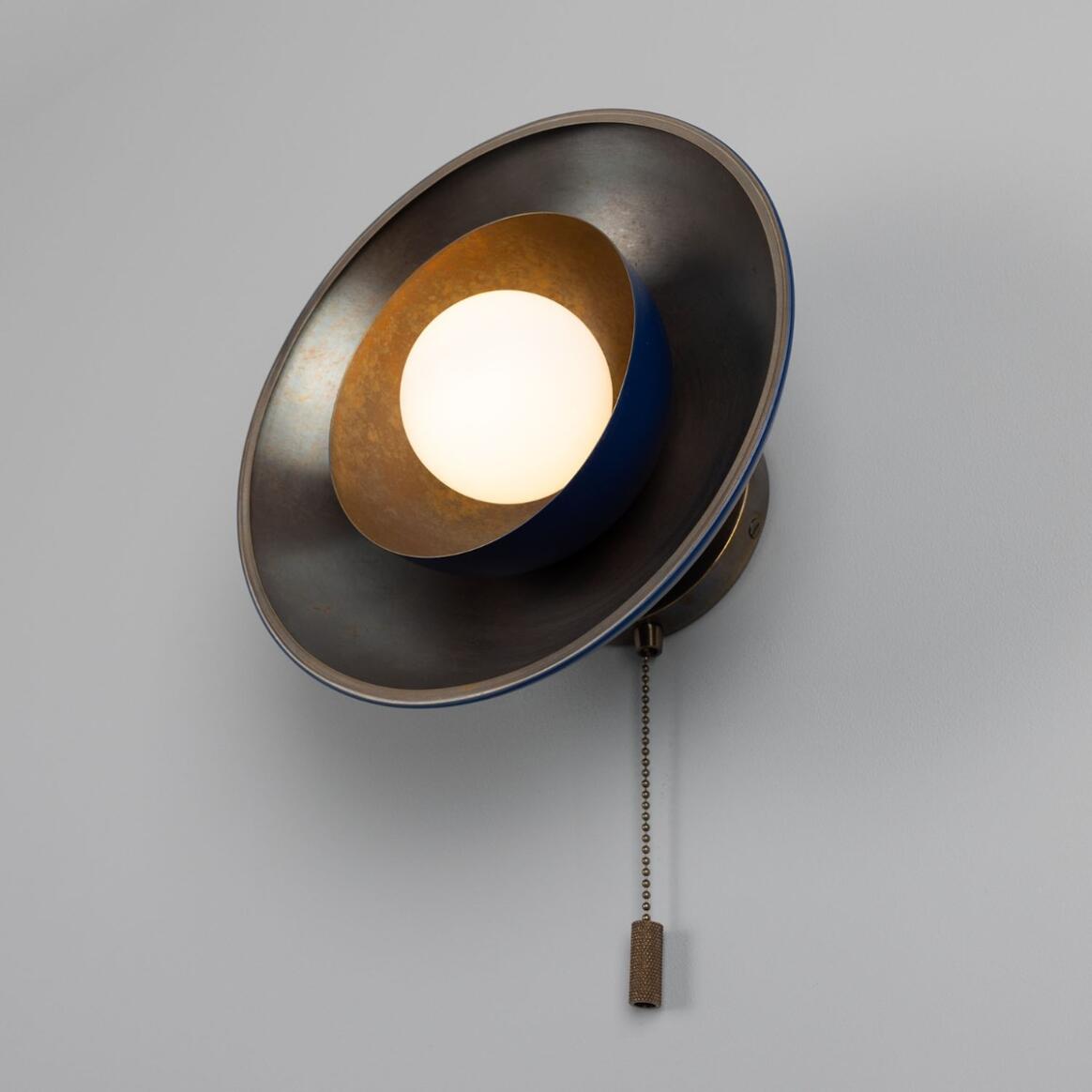 Mullan - Marrakesh Art Deco Wall Light with Pull Chain 25cm IP20 - Antique Brass And Powder Coated Sapphire Blue Finish