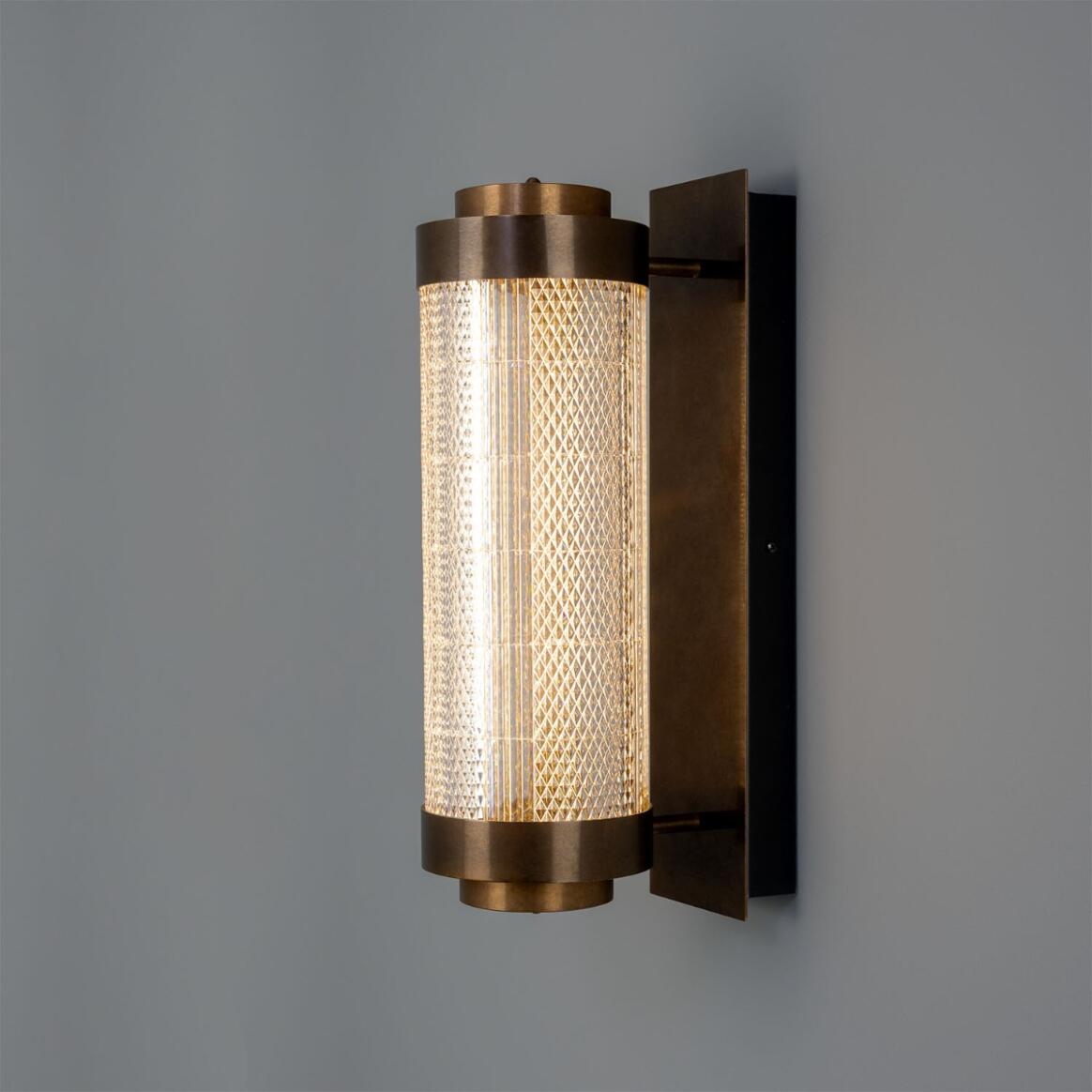 Mullan - Small Ashford Neo-Victorian Vertical Wall Light 50cm IP20 - Antique Brass Finish