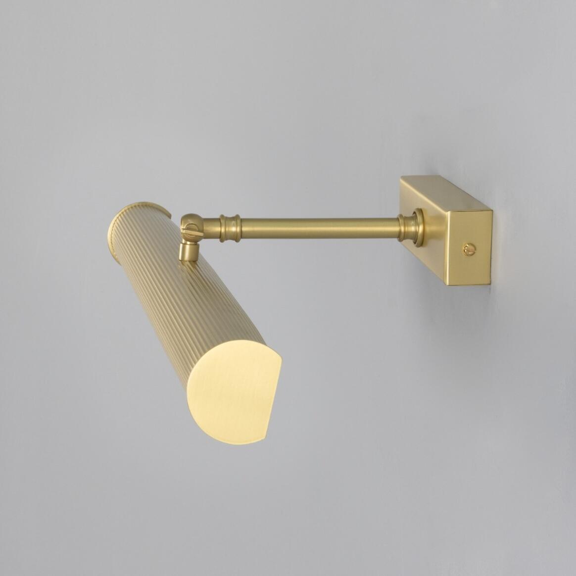 Mullan - Cambridge Adjustable Reeded Brass Picture Light 50.5cm IP20 - Satin Brass Finish