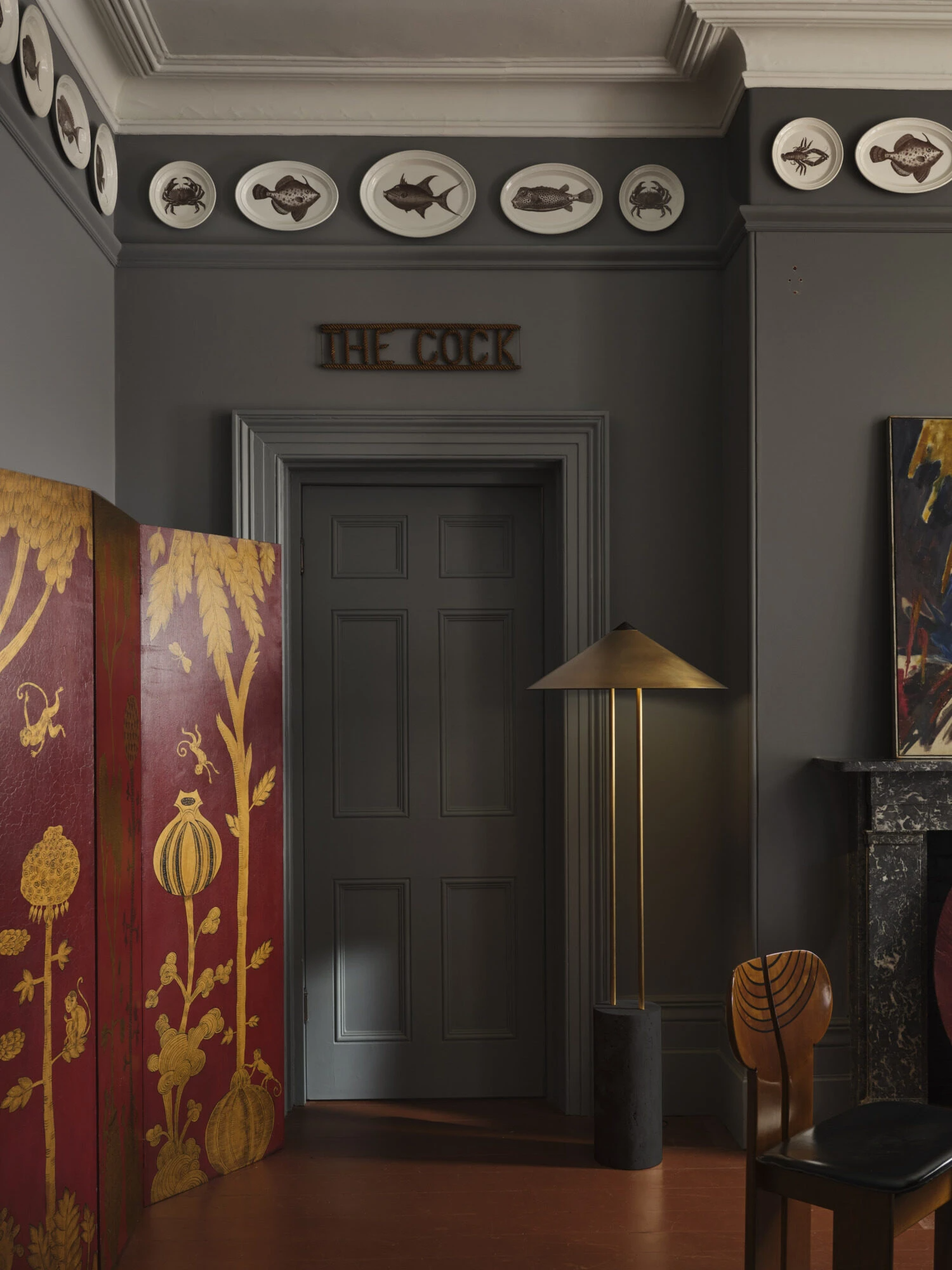 Pure White Lines - Titan Floor Lamp - Black Marble