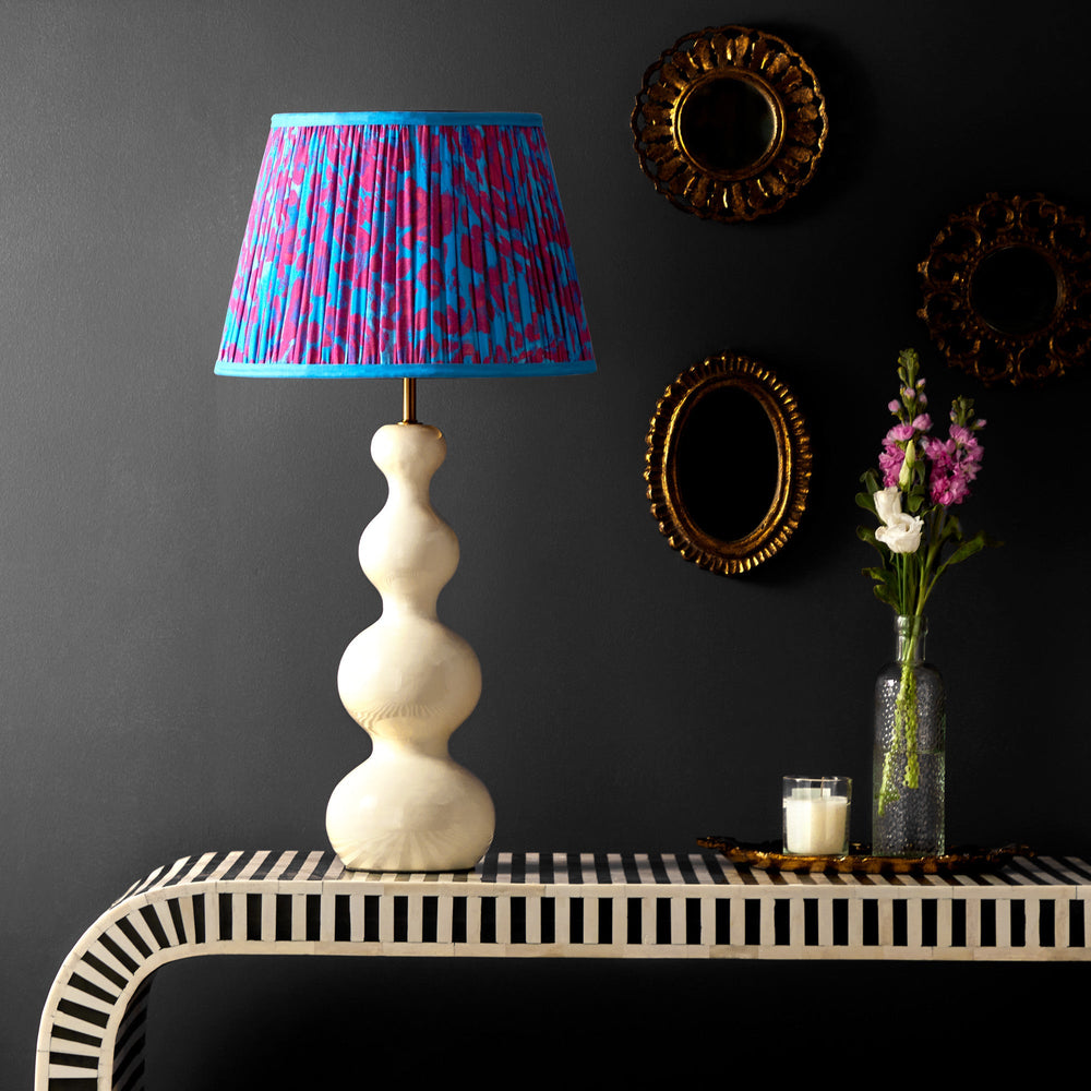 Pooky - Smaller Wobster Table Lamp Base - White Lacquered Wood