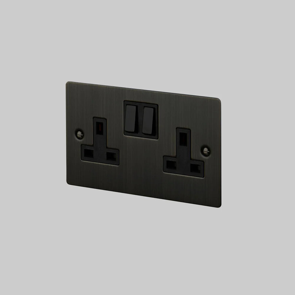 Buster & Punch 2G UK Plug Socket - 2G - Smoked Bronze