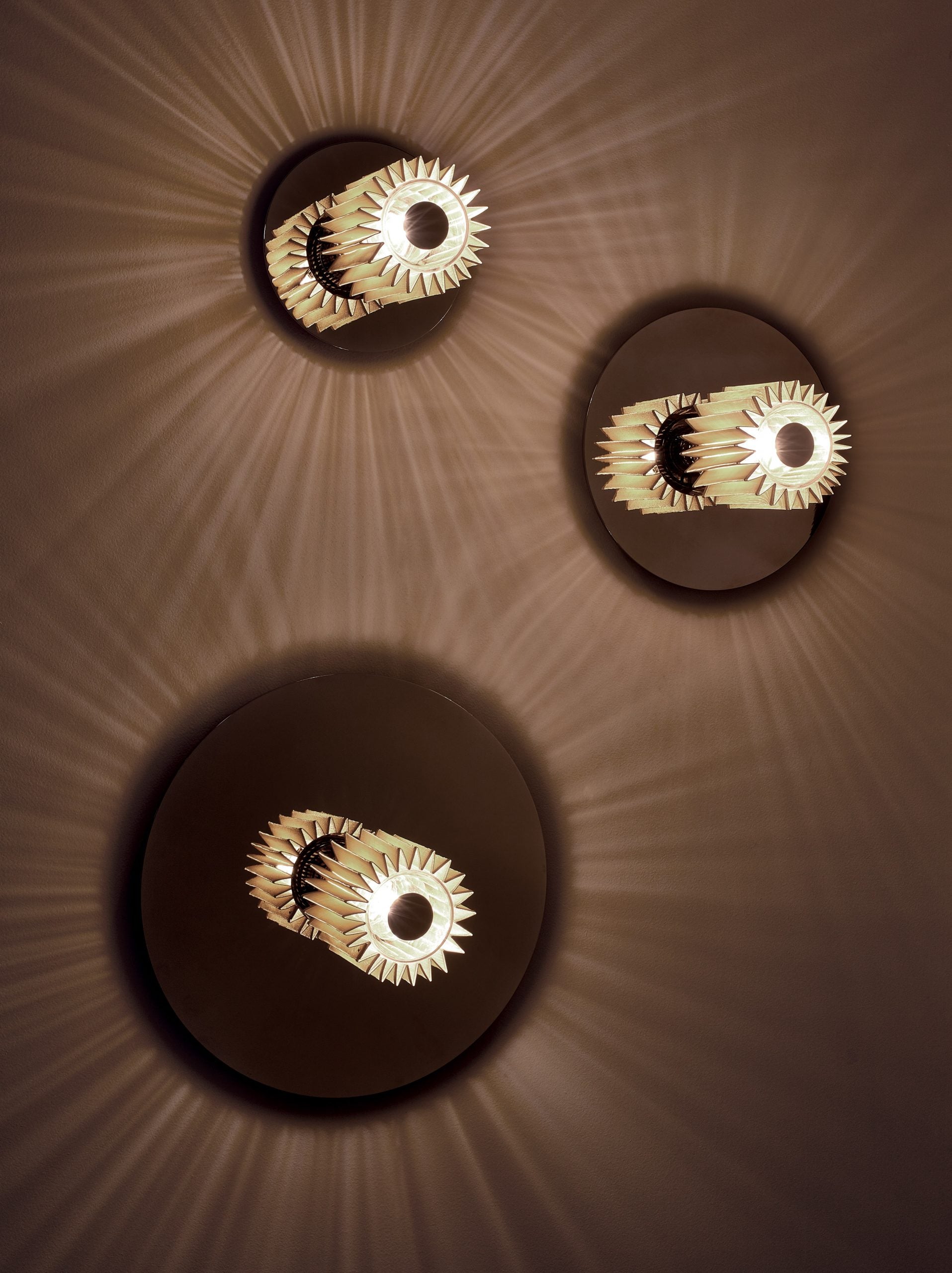 2_AMB_ITS_WALL_GOLD_ALL_SIZES