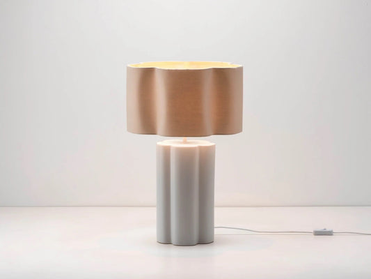 Flower-ceramic-table-lamp-on_1024x1024@2x-min